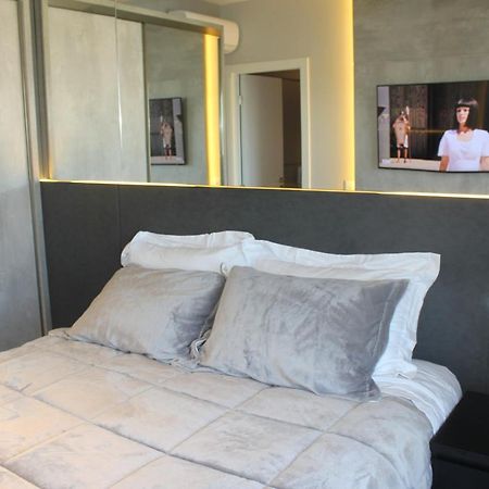 Myhome - Suite De Luxo Proximo Ao Shopping Iguatemi E Consulado Americano Porto Alegre Eksteriør billede
